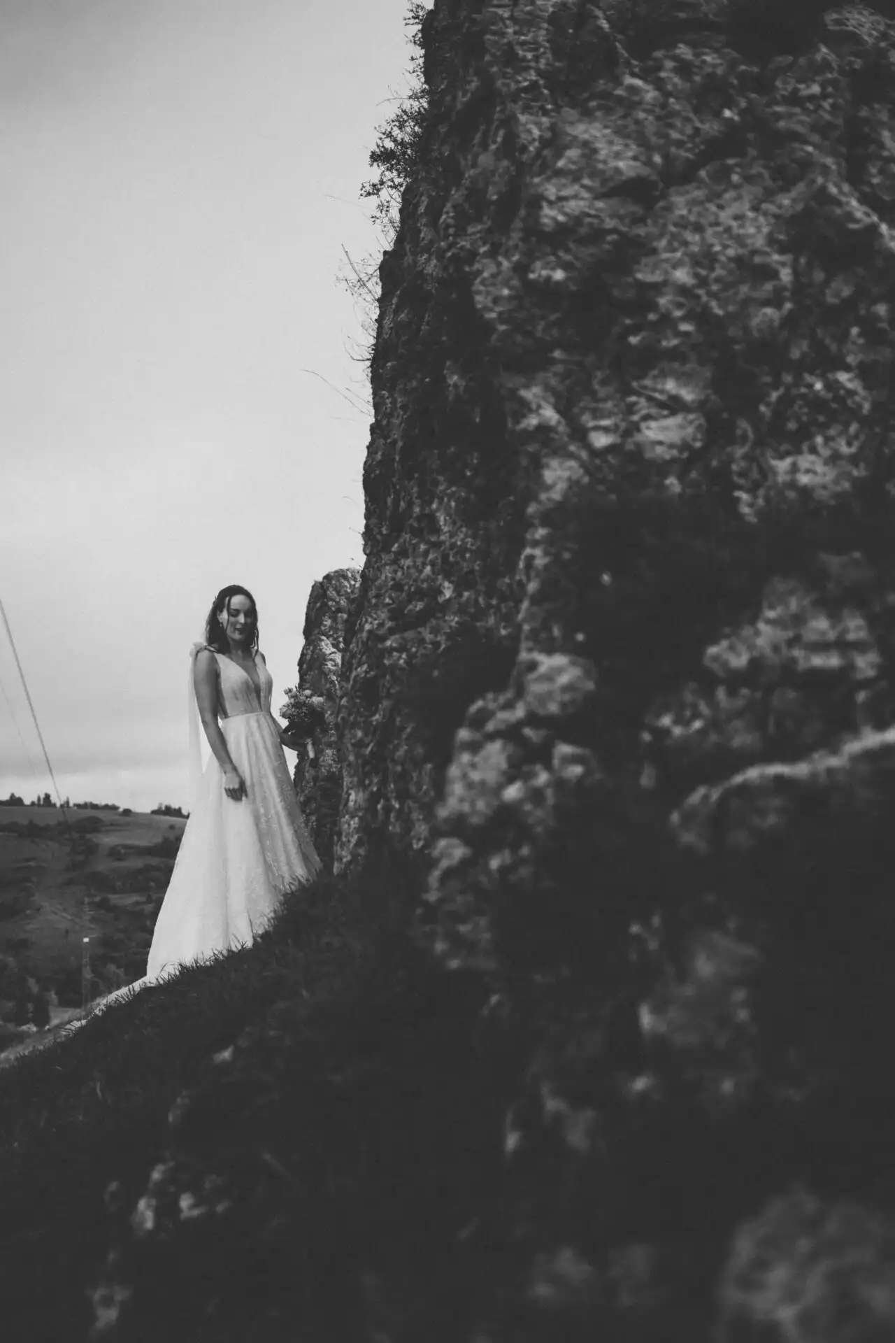 Svadobné fotenie na Orave v zlatom svetle tesne pred západom slnka