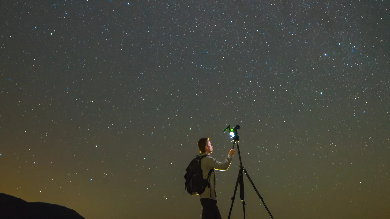 Tematická fotografia k článku Ako fotiť v noci – kompletný sprievodca nočnou fotografiou