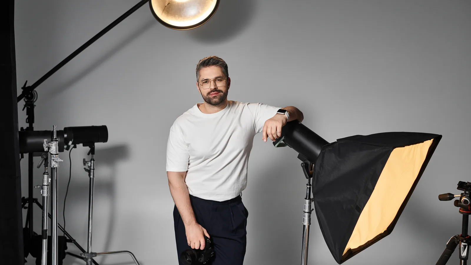 Ako použiť manuálny blesk: jednoduchý postup bez strachu z umelého svetla – fotografia z Envato