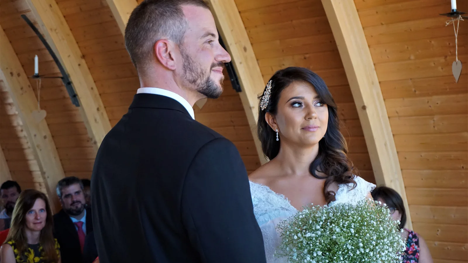 Tematická fotografia k článku Ako vybrať svadobného fotografa: 10 otázok, ktoré MUSÍŠ položiť